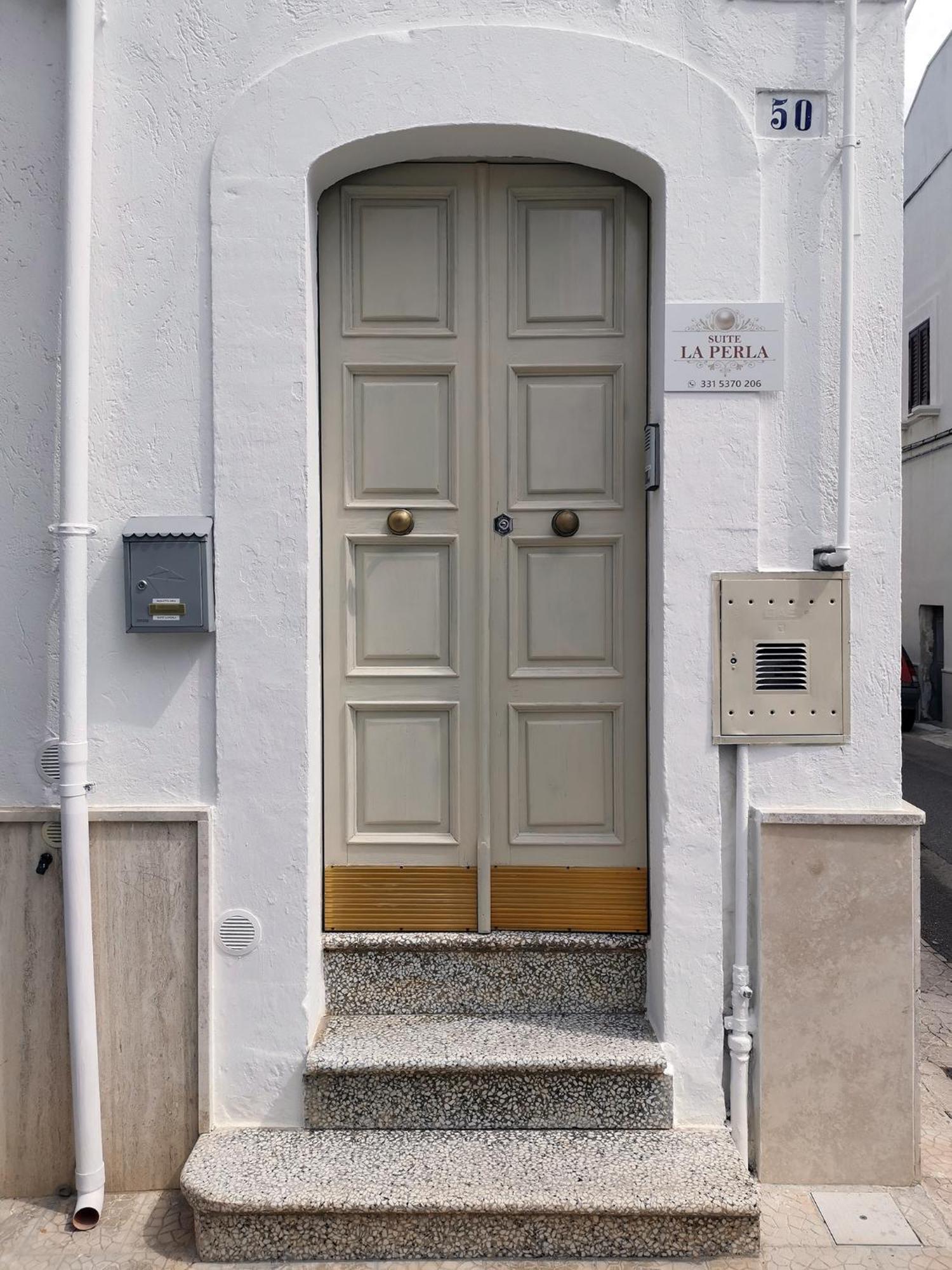 Suite La Perla Ceglie Messapica Exterior foto